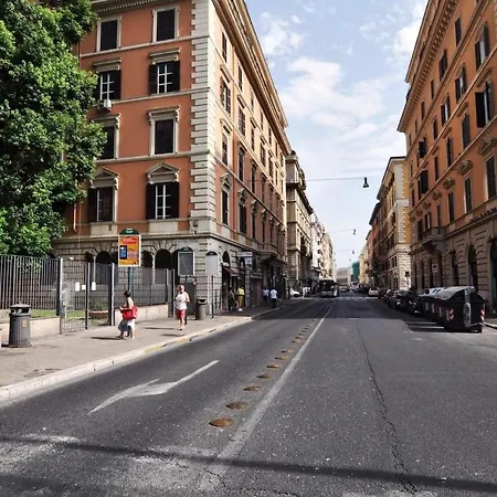 Flatinrome Termini 2 Grande Luminoso In Centro - Accetta Bonus Vacanze Апартаменты