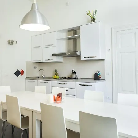 Flatinrome Termini 2 Grande Luminoso In Centro - Accetta Bonus Vacanze Рим